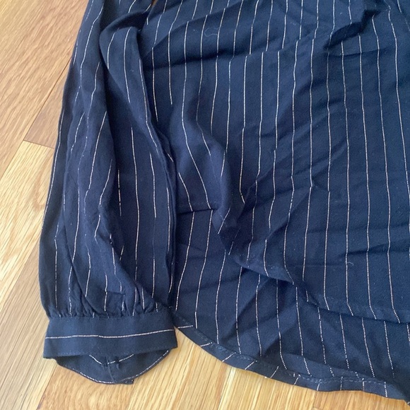 Rails Women’s Black and Gold Striped Blouse Size XS - Picture 2 of 7